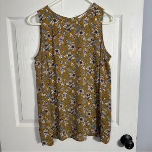 Pleione sz M sleeveless tunic top, mustard floral, scalloped edge back